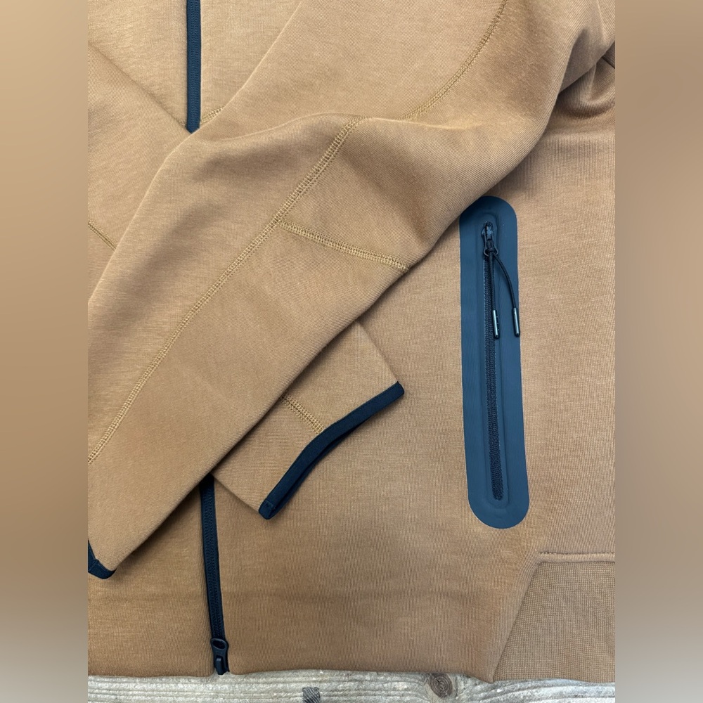 NWT Nike Sportswear Tech Fleece Windrunner Men's Full-zip Hoodie Large $145 - Picture 8 of 11